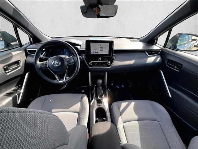 Used 2025 Toyota Corolla Cross AWD Hybrid image 16