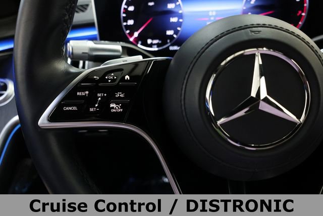 Used 2022 Mercedes-Benz S 580 4MATIC Sedan w/ AMG Line Package image 52