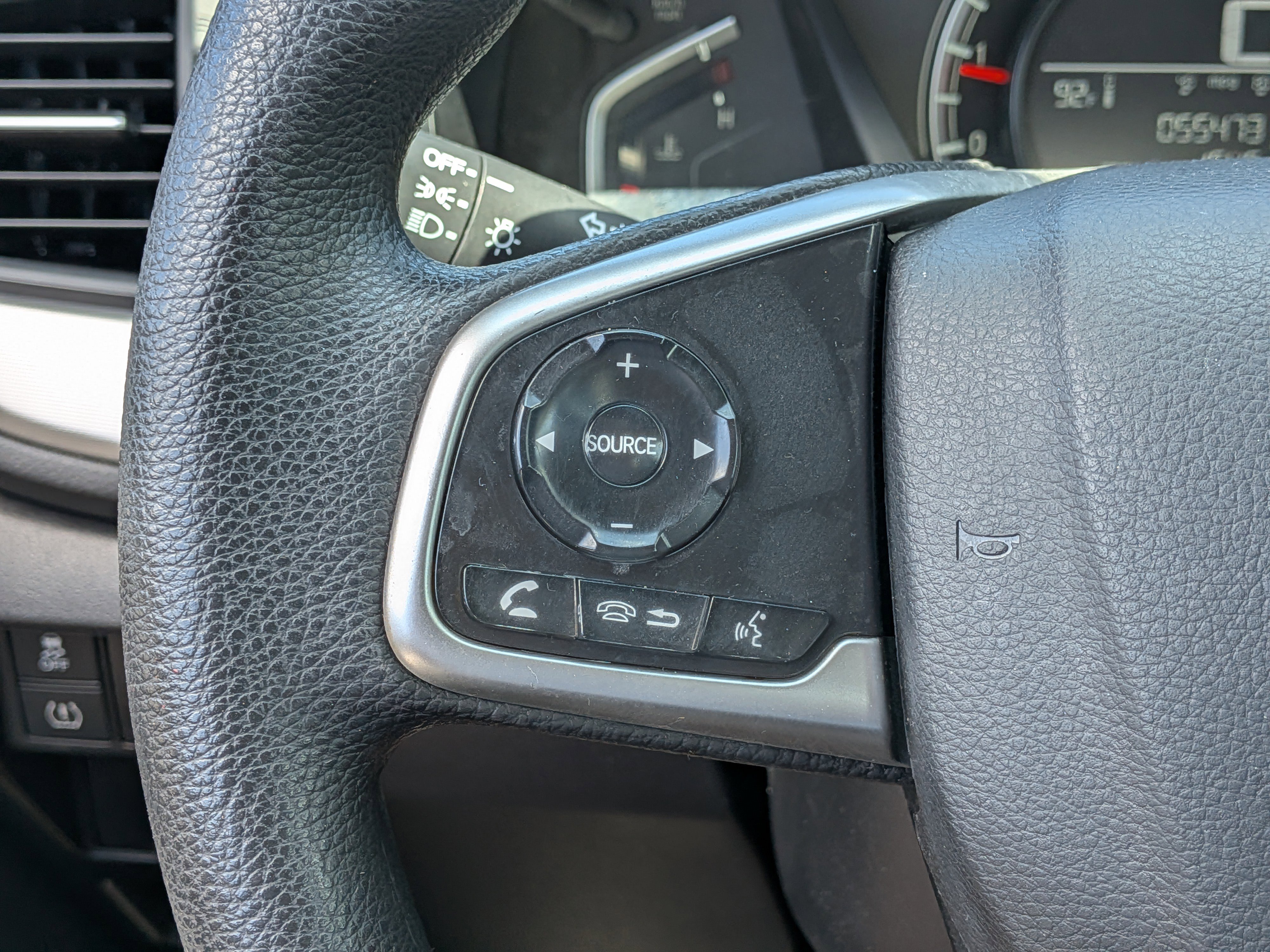 Used 2019 Honda CR-V LX image 23