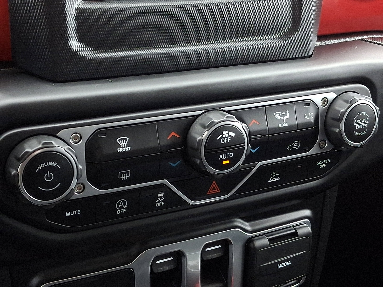 Certified 2021 Jeep Wrangler Rubicon image 16