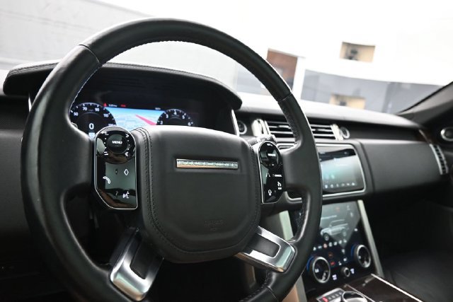 Used 2021 Land Rover Range Rover AWD/4WD image 10