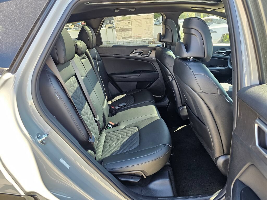 New 2026 Kia Sportage X-Line w/ X-Line Technology Package AWD/4WD image 27