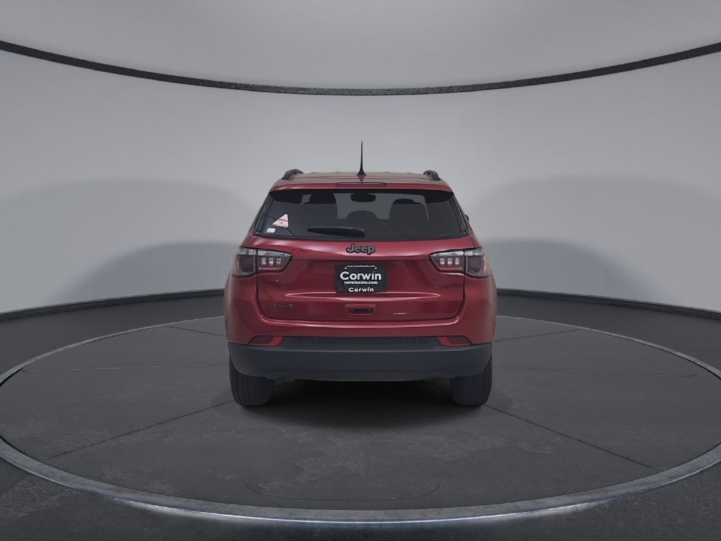 Certified 2025 Jeep Compass Latitude w/ Altitude Special Edition AWD/4WD image 15