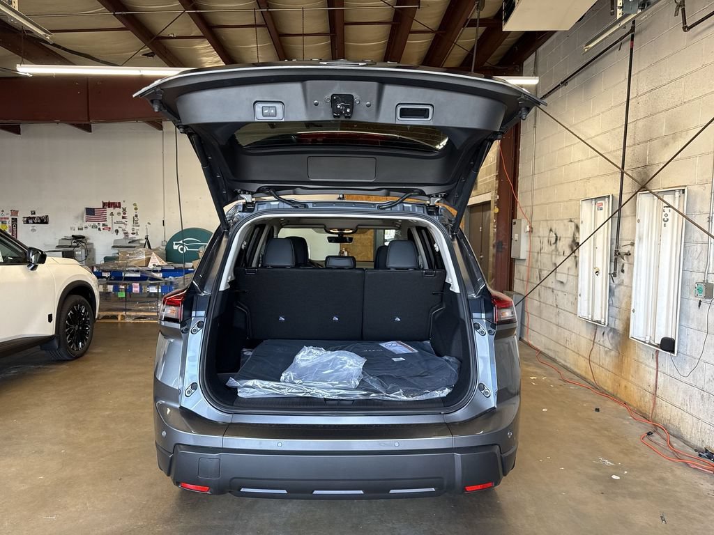 New 2026 Nissan Rogue Dark Armor AWD/4WD image 20
