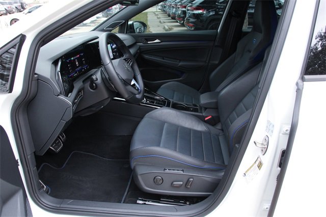 Used 2024 Volkswagen Golf R image 11