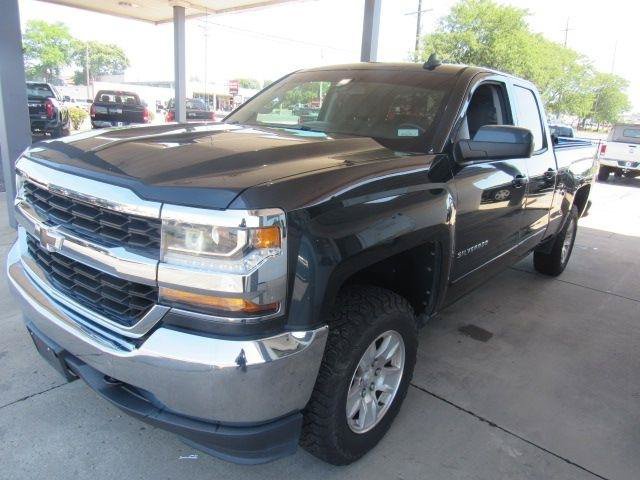 Used 2018 Chevrolet Silverado 1500 LT AWD/4WD image 2