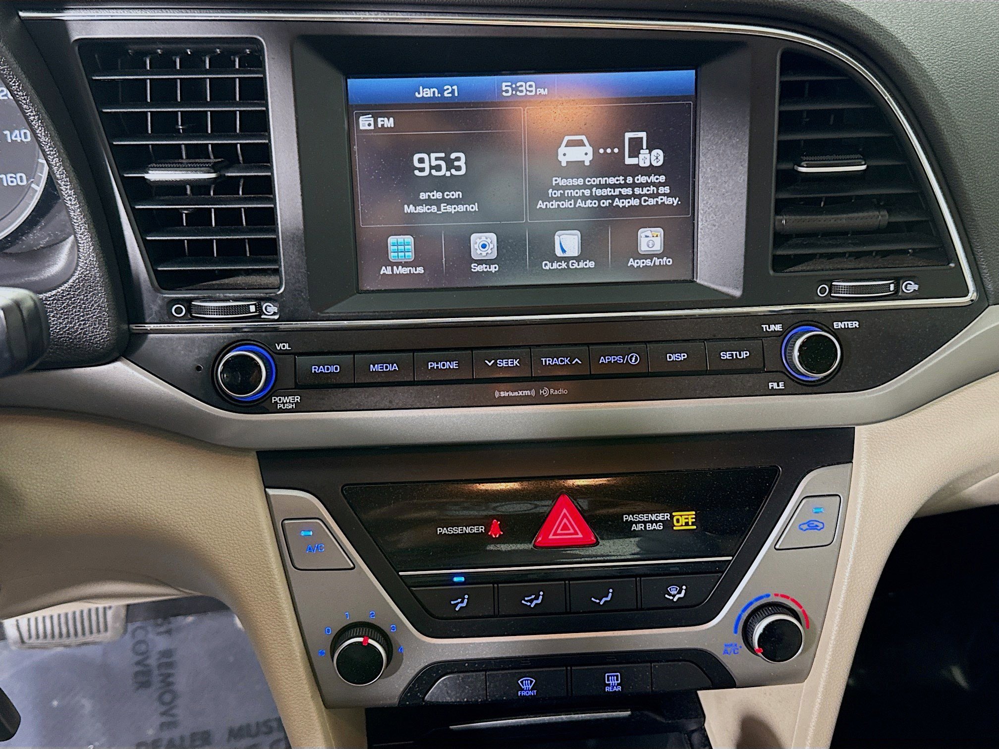 Used 2018 Hyundai Elantra SEL image 18