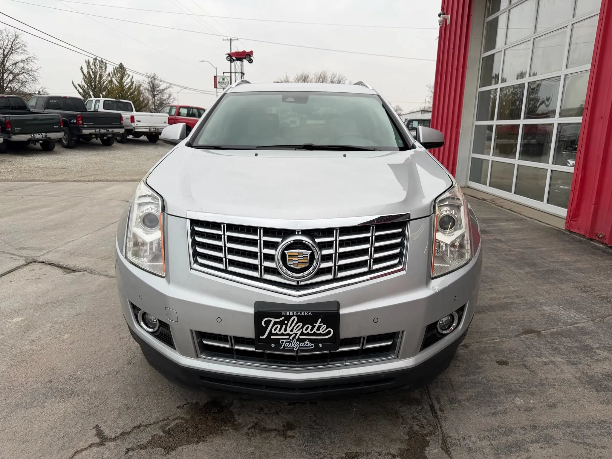 Used 2013 Cadillac SRX Luxury w/ Driver Awareness Package FWD image 3