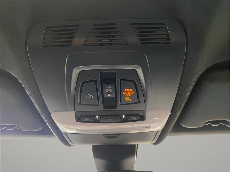 Used 2019 BMW X6 xDrive50i w/ Executive Package image 16