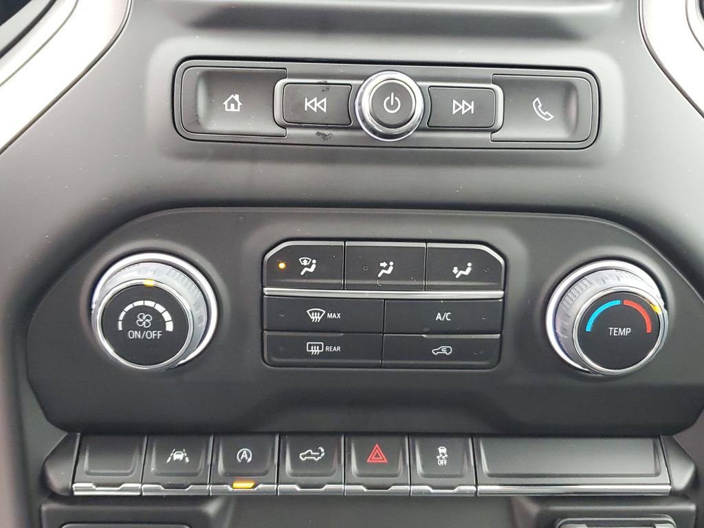 Used 2023 Chevrolet Silverado 1500 Custom w/ LPO, Dark Essentials Package AWD/4WD image 23