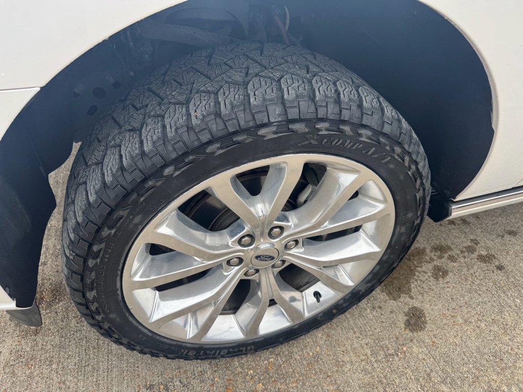 Used 2018 Ford Expedition Platinum image 9