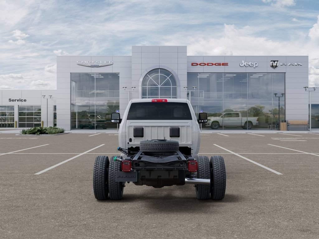 New 2026 RAM 5500 Tradesman AWD/4WD image 8