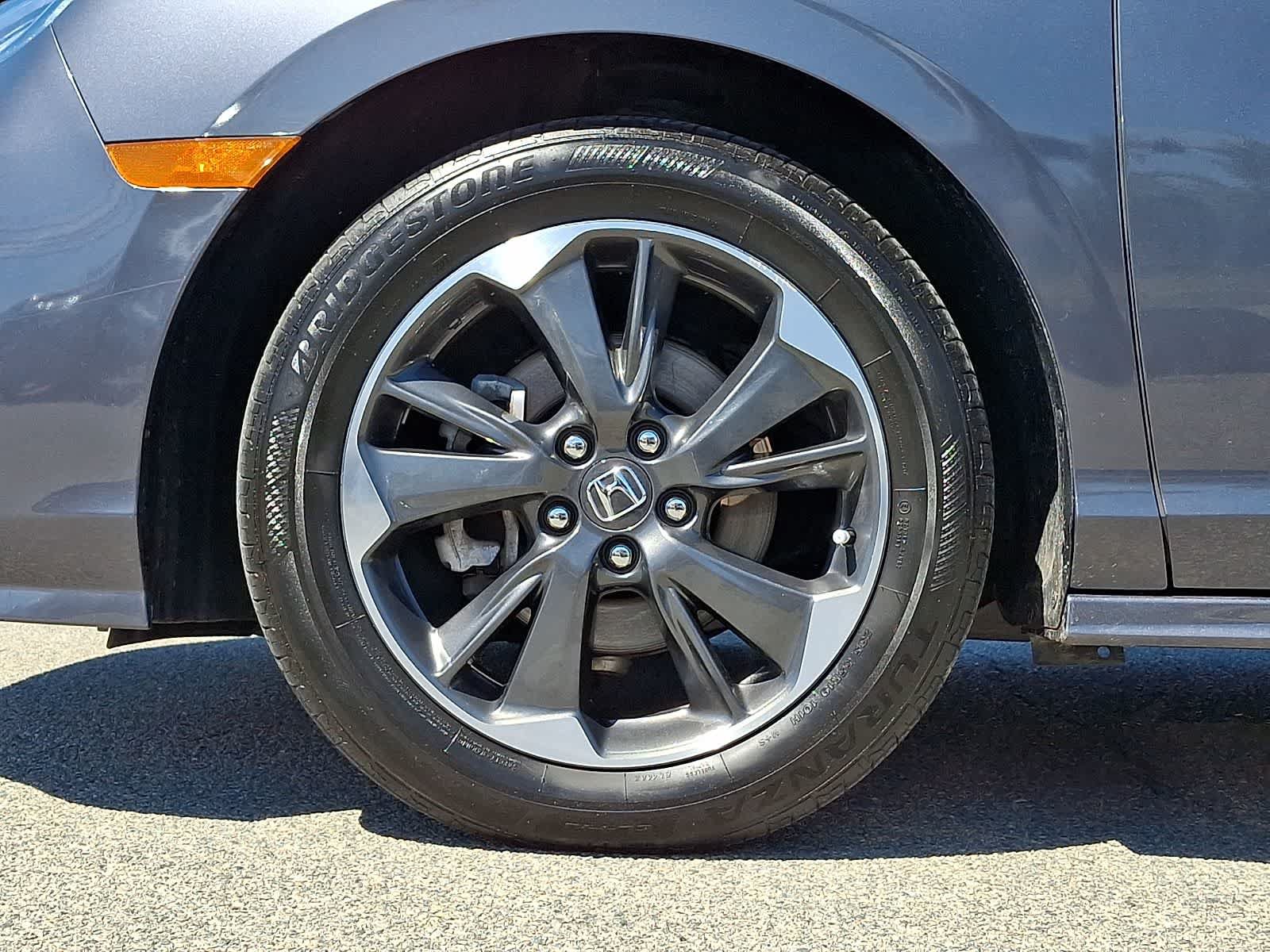Used 2023 Honda Odyssey Elite image 9