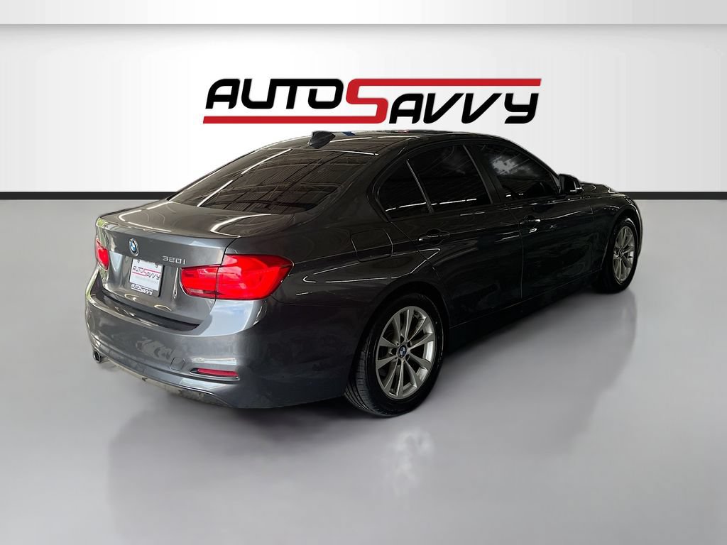 Used 2018 BMW 320i Sedan w/ Convenience Package RWD image 7
