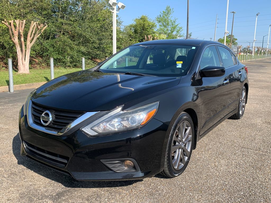 Used 2018 Nissan Altima 2.5 SR w/ SR Special Edition image 4