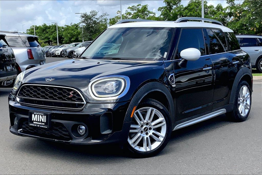 Used 2023 MINI Cooper Countryman S FWD image 2
