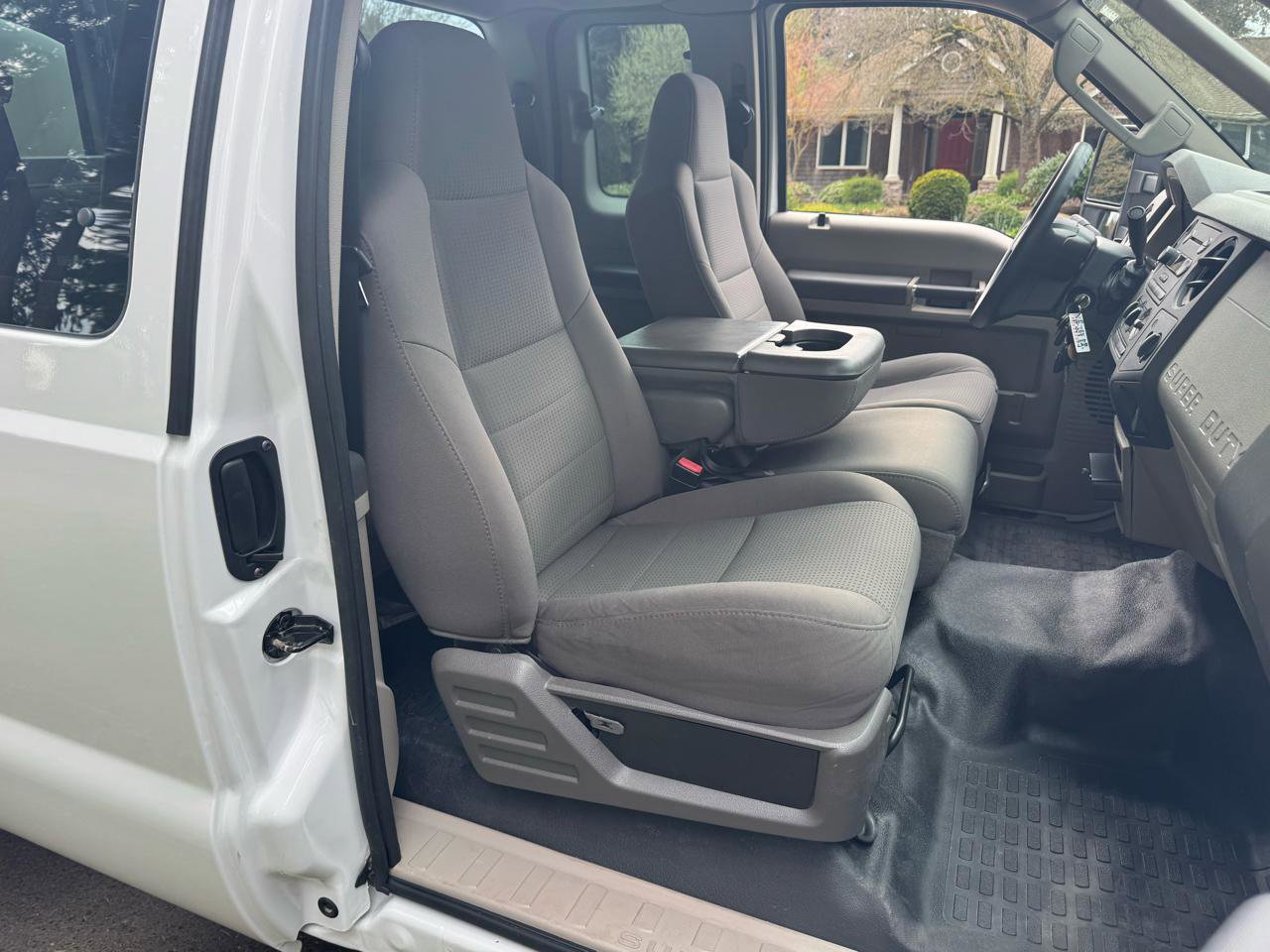 Used 2009 Ford F350 XLT RWD image 13