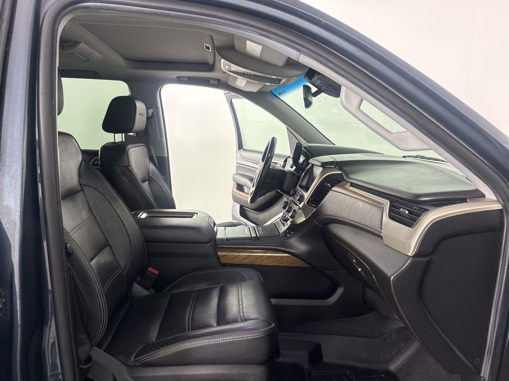 Used 2019 GMC Yukon Denali w/ Open Road Package AWD/4WD image 17