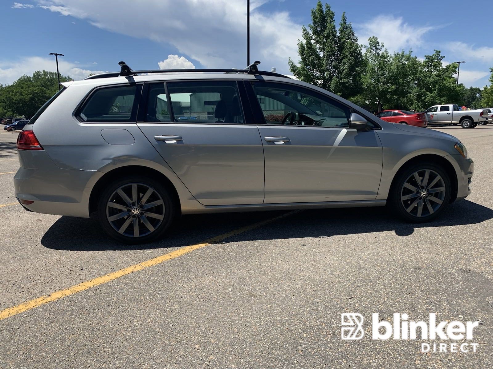 Used 2017 Volkswagen Golf S image 4