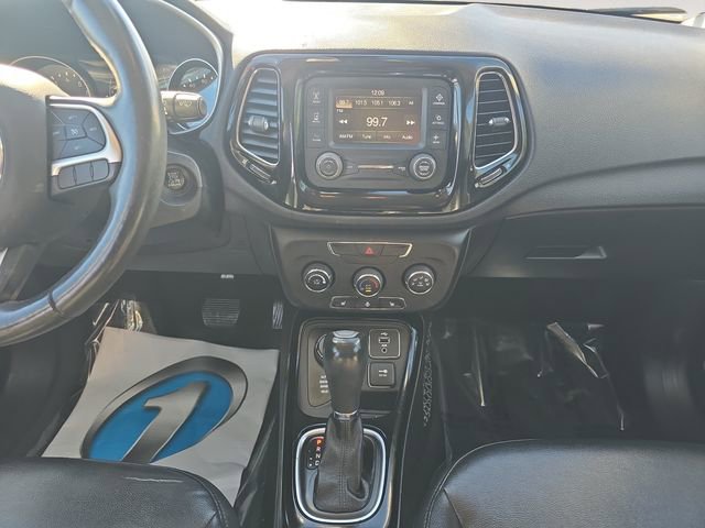 Used 2018 Jeep Compass Latitude image 11