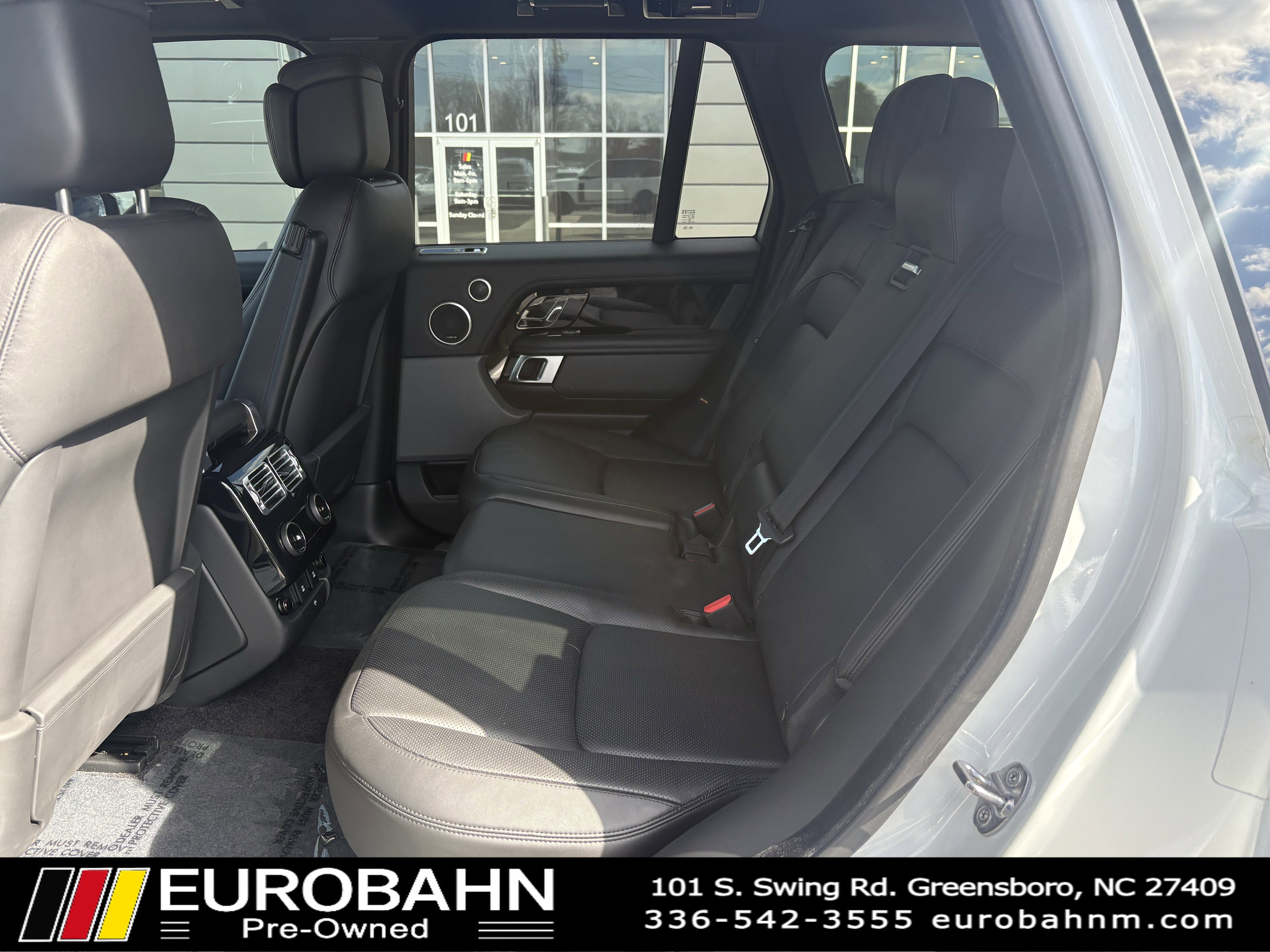 Used 2021 Land Rover Range Rover Westminster Edition image 10