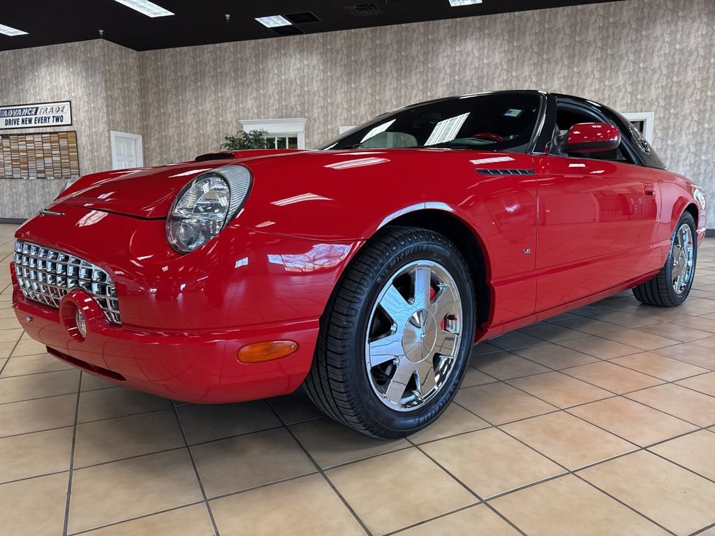Used 2003 Ford Thunderbird image 26