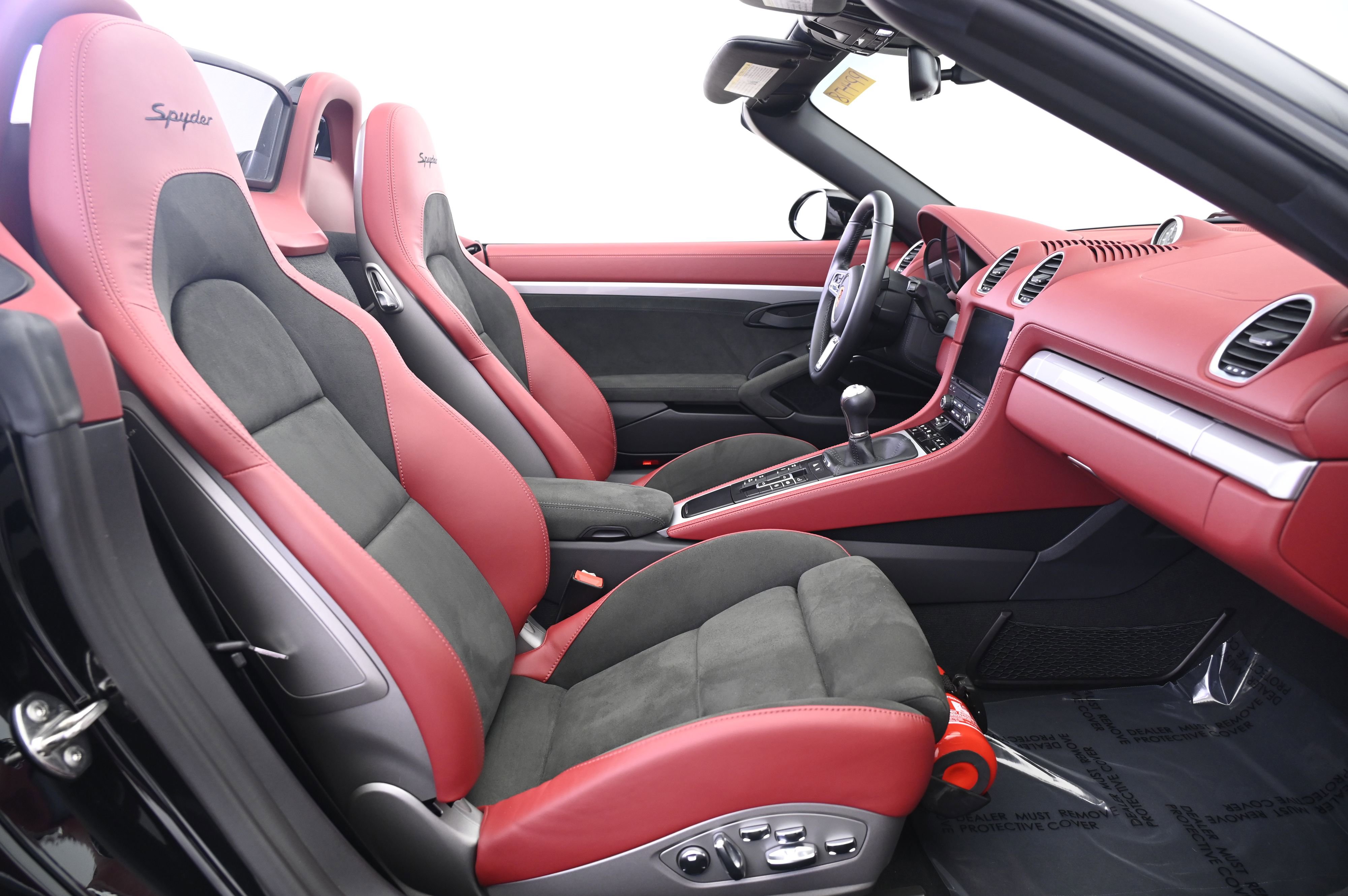 Used 2022 Porsche 718 Boxster Spyder image 23