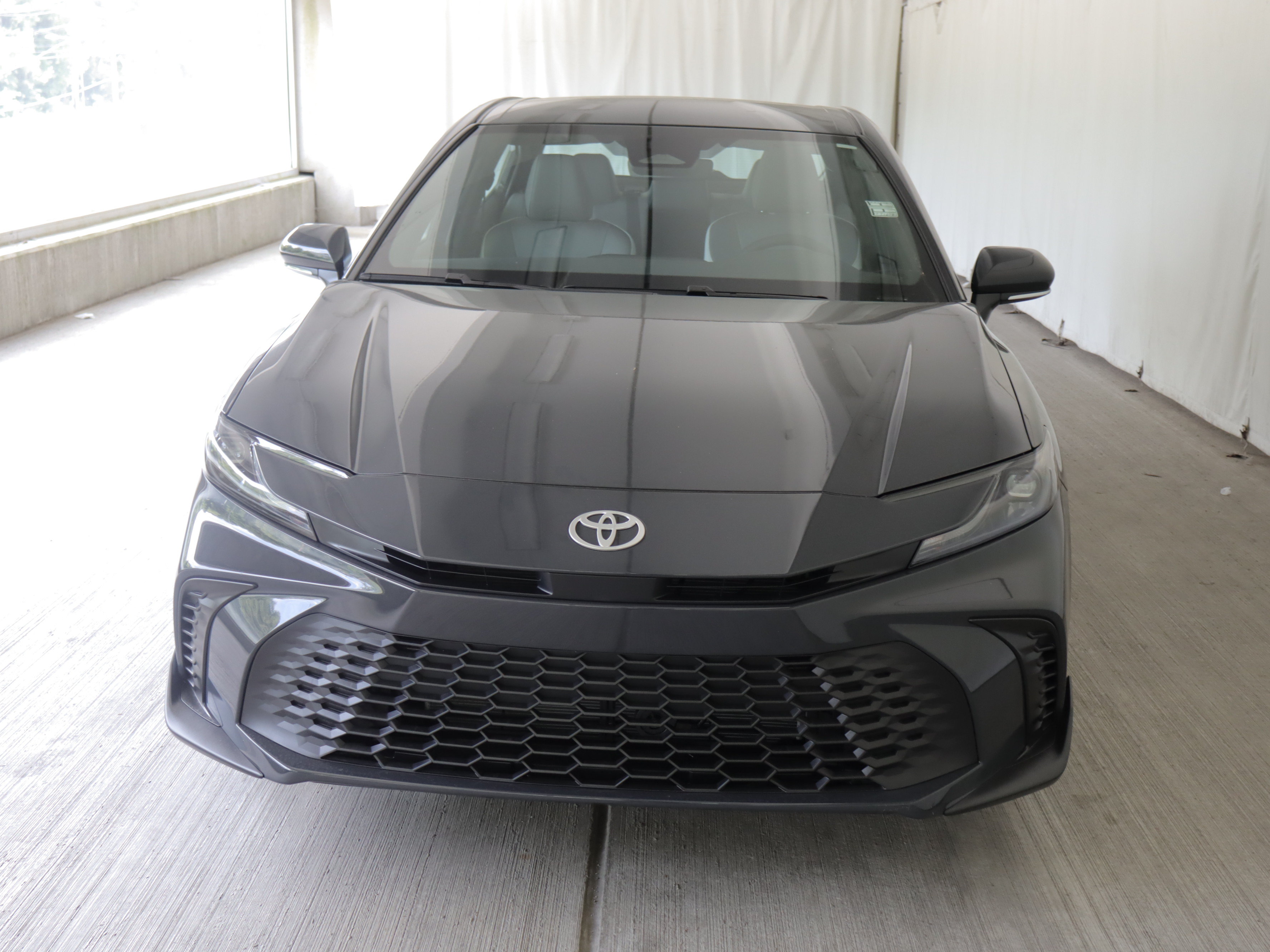 New 2026 Toyota Camry SE FWD image 3
