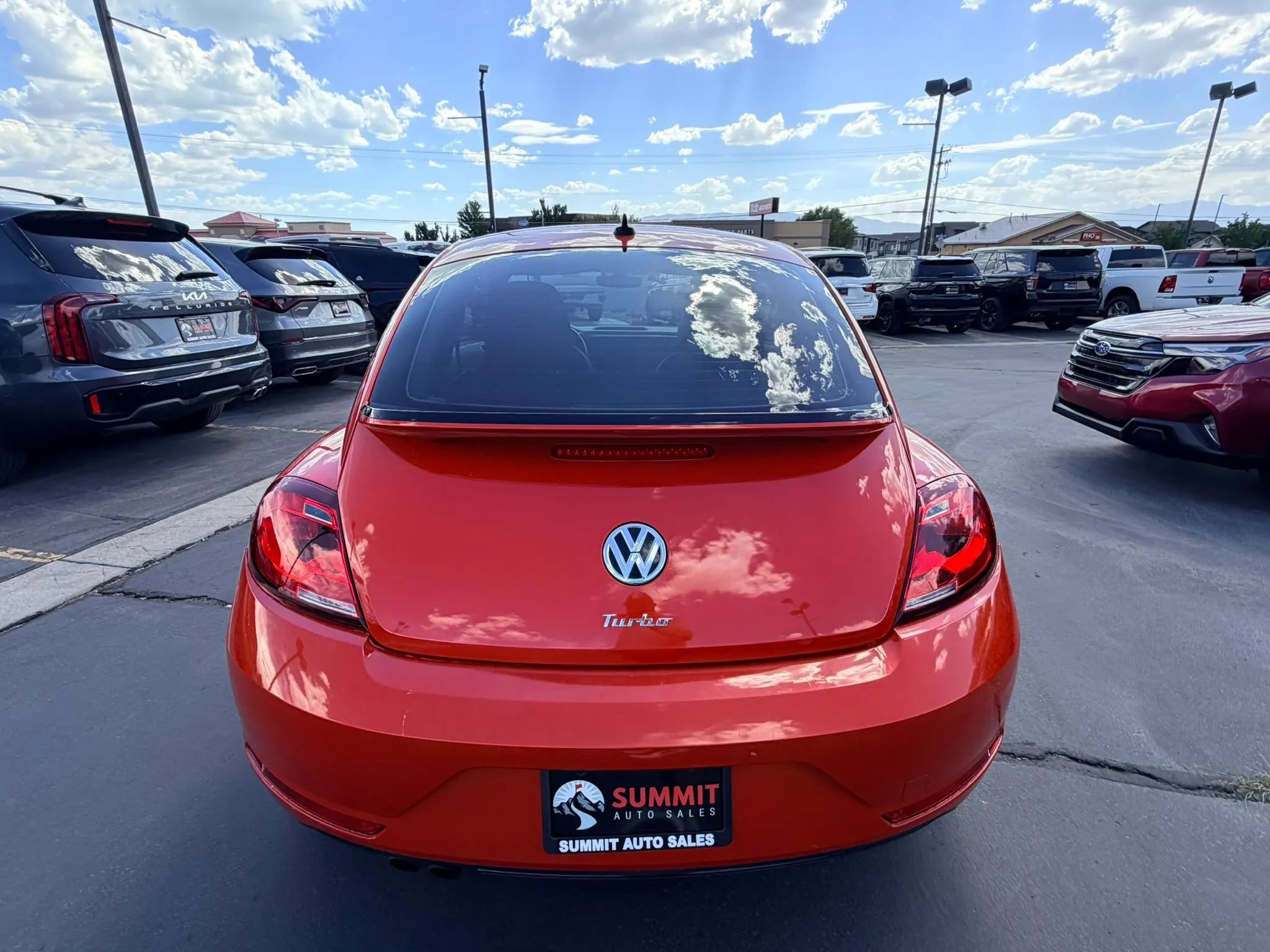 Used 2018 Volkswagen Beetle 2.0T S FWD image 5