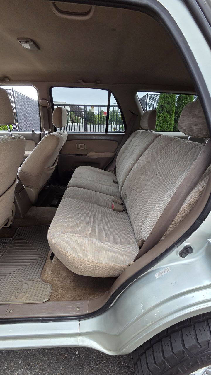 Used 1999 Toyota 4Runner SR5 image 10