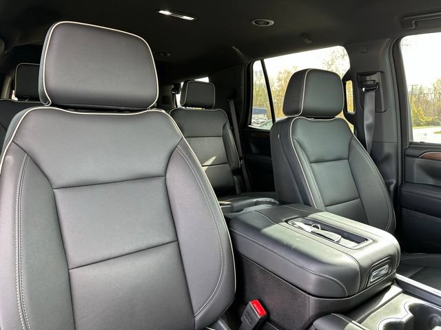 Used 2024 Chevrolet Tahoe Premier AWD/4WD image 8