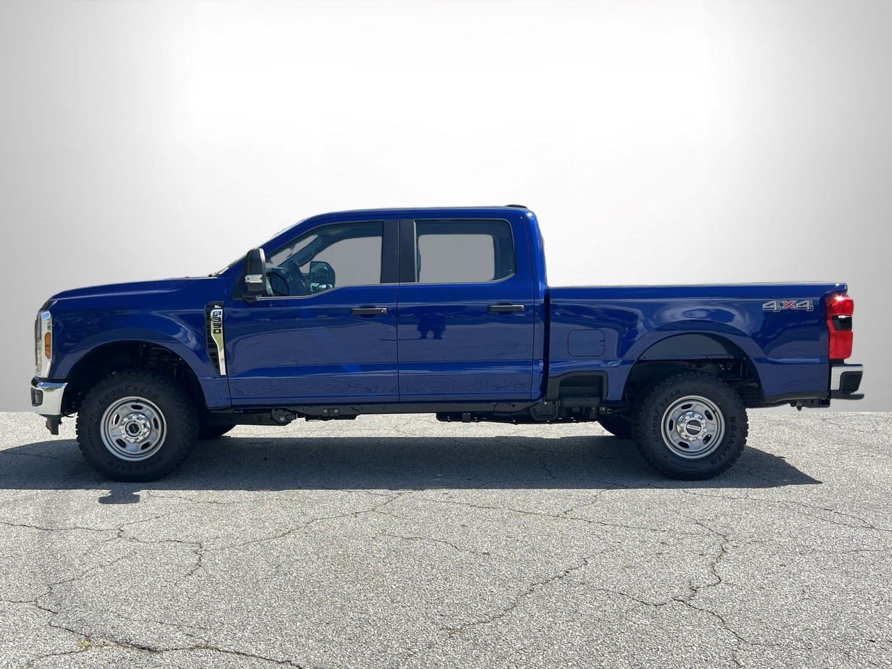 New 2026 Ford F350 XL w/ 360-Degree Camera Package AWD/4WD image 21