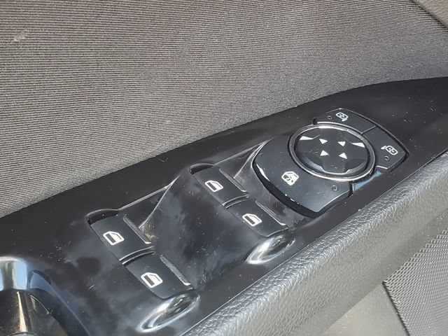 Used 2013 Ford Fusion SE FWD image 11