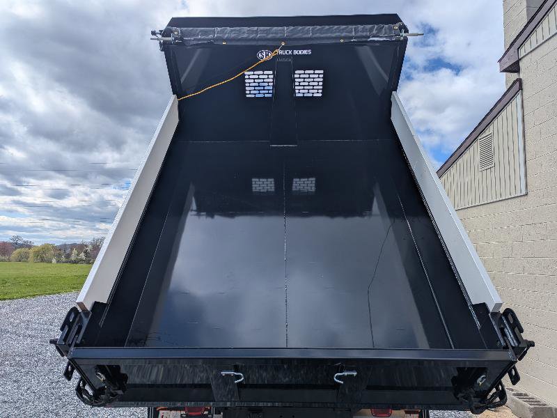 Used 2017 Ford F450 XL image 9