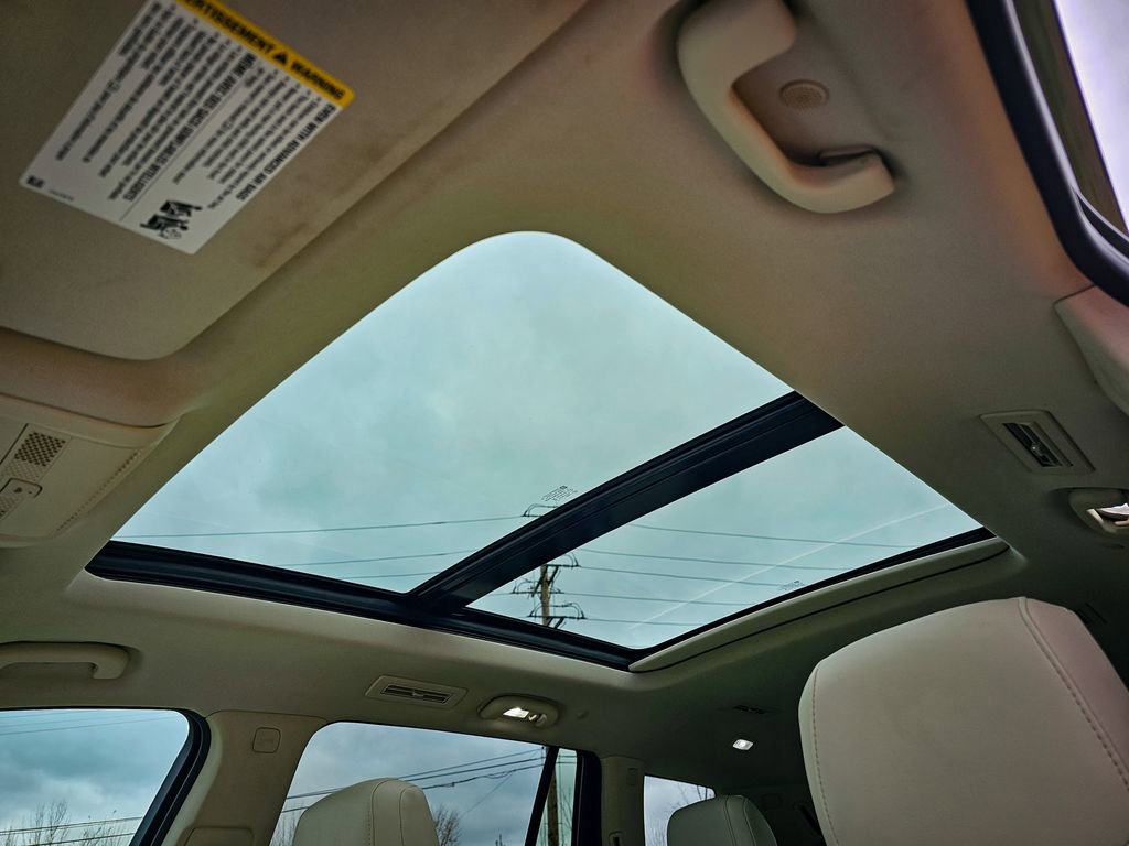 Used 2021 Cadillac XT6 Premium Luxury w/ LPO, Floor Liner Package image 19