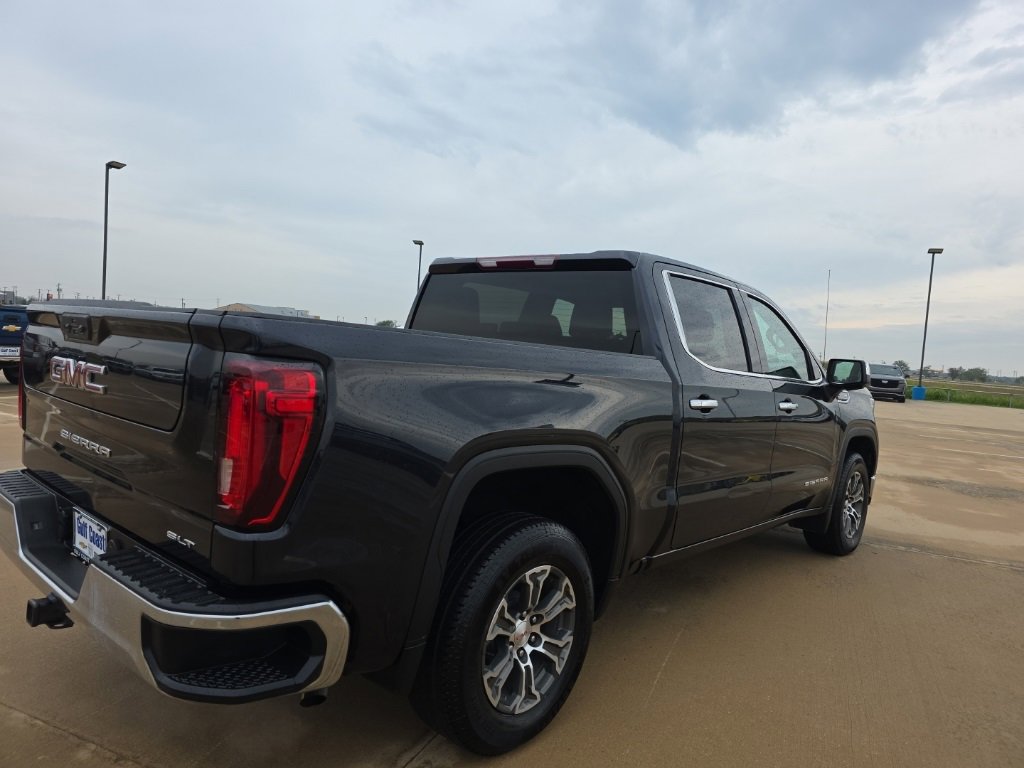 Used 2025 GMC Sierra 1500 SLT image 6