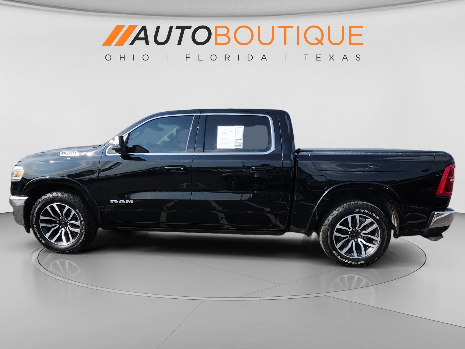 Used 2025 RAM 1500 Limited w/ Bed Utility Group AWD/4WD image 2