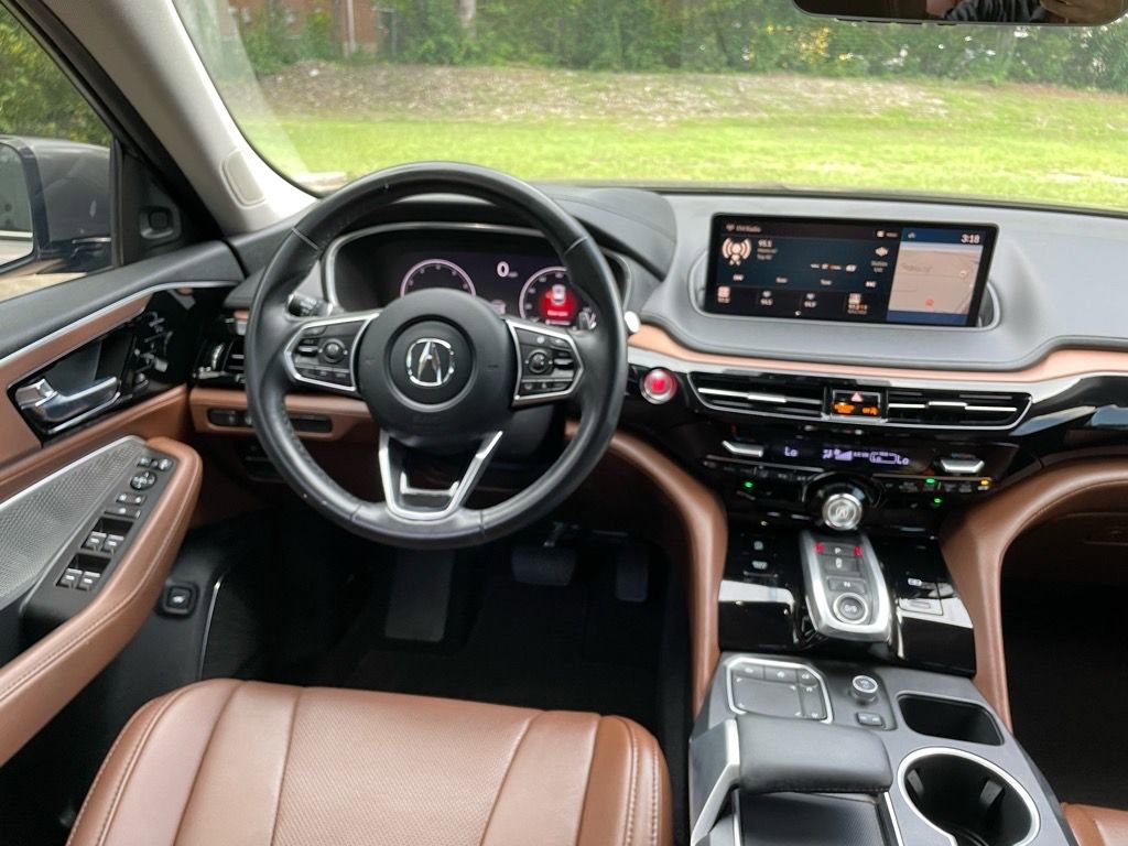 Used 2023 Acura MDX Technology image 6