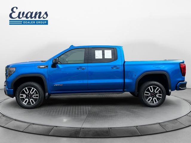 Used 2024 GMC Sierra 1500 AT4 w/ Technology Package AWD/4WD image 3