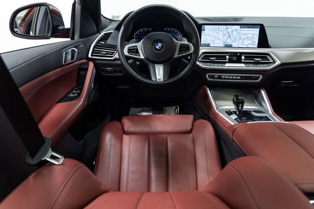 Used 2022 BMW X6 xDrive40i w/ M Sport Package image 3