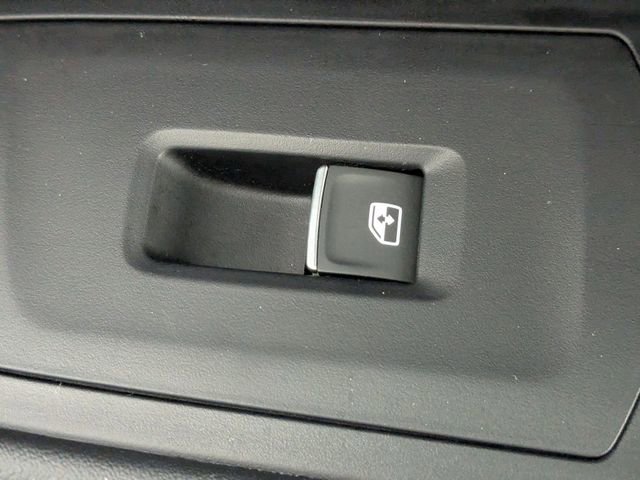 Used 2024 Volkswagen Atlas SE image 36