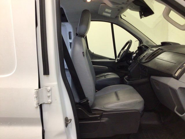 Used 2018 Ford Transit 150 130 Low Roof RWD image 16