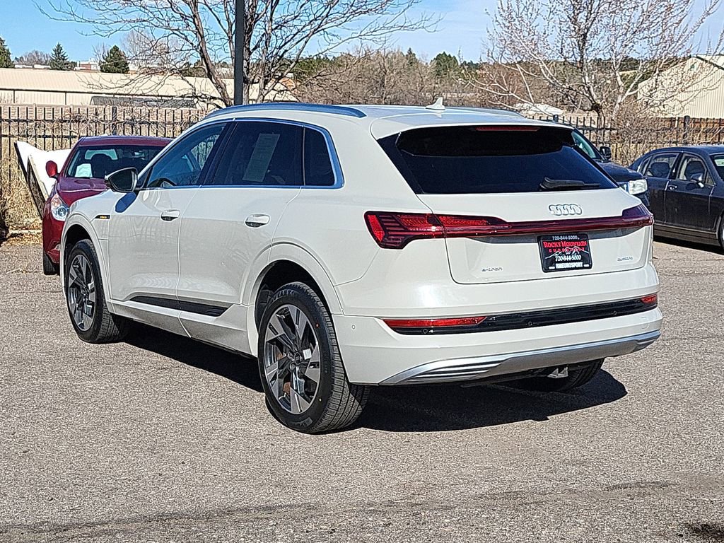 Used 2021 Audi e-tron Premium Plus w/ Premium Plus Package AWD/4WD image 6