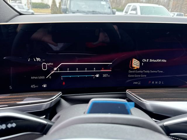 Used 2025 Cadillac Escalade Premium Luxury AWD/4WD image 19