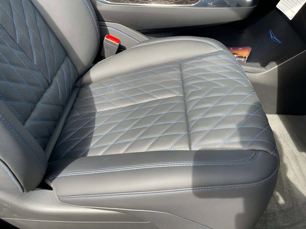 New 2025 Cadillac Escalade IQ Luxury 1 image 20