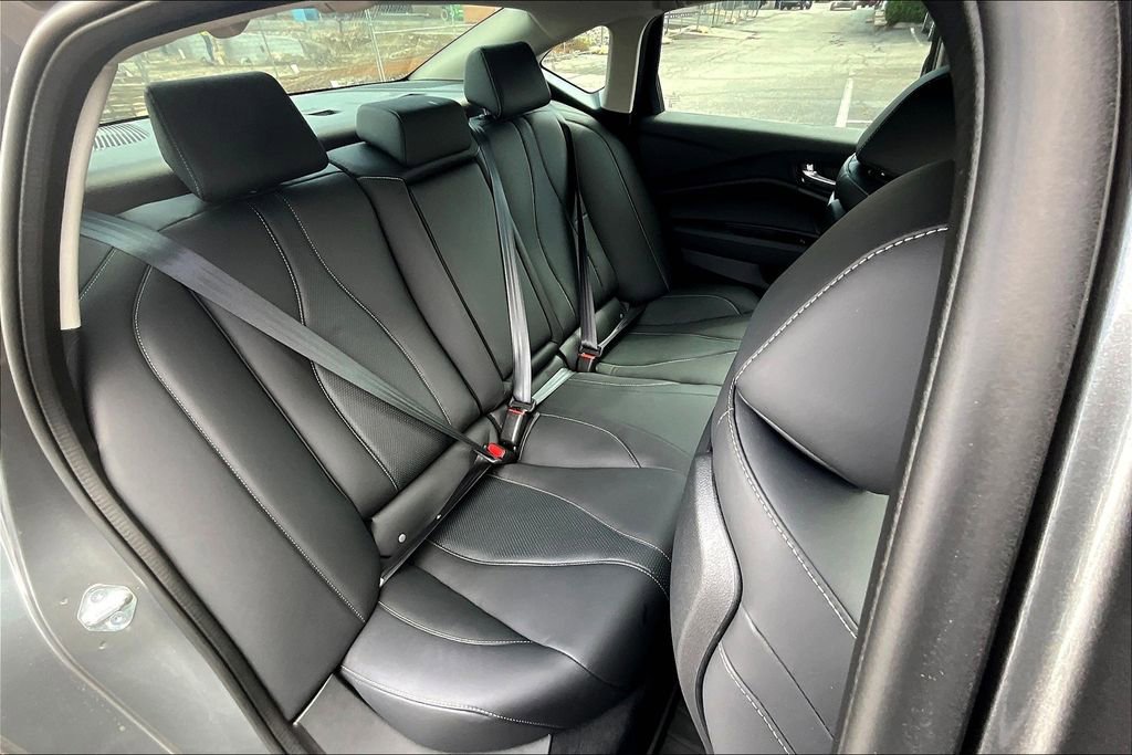 New 2025 Acura TLX w/ Technology Package FWD image 15