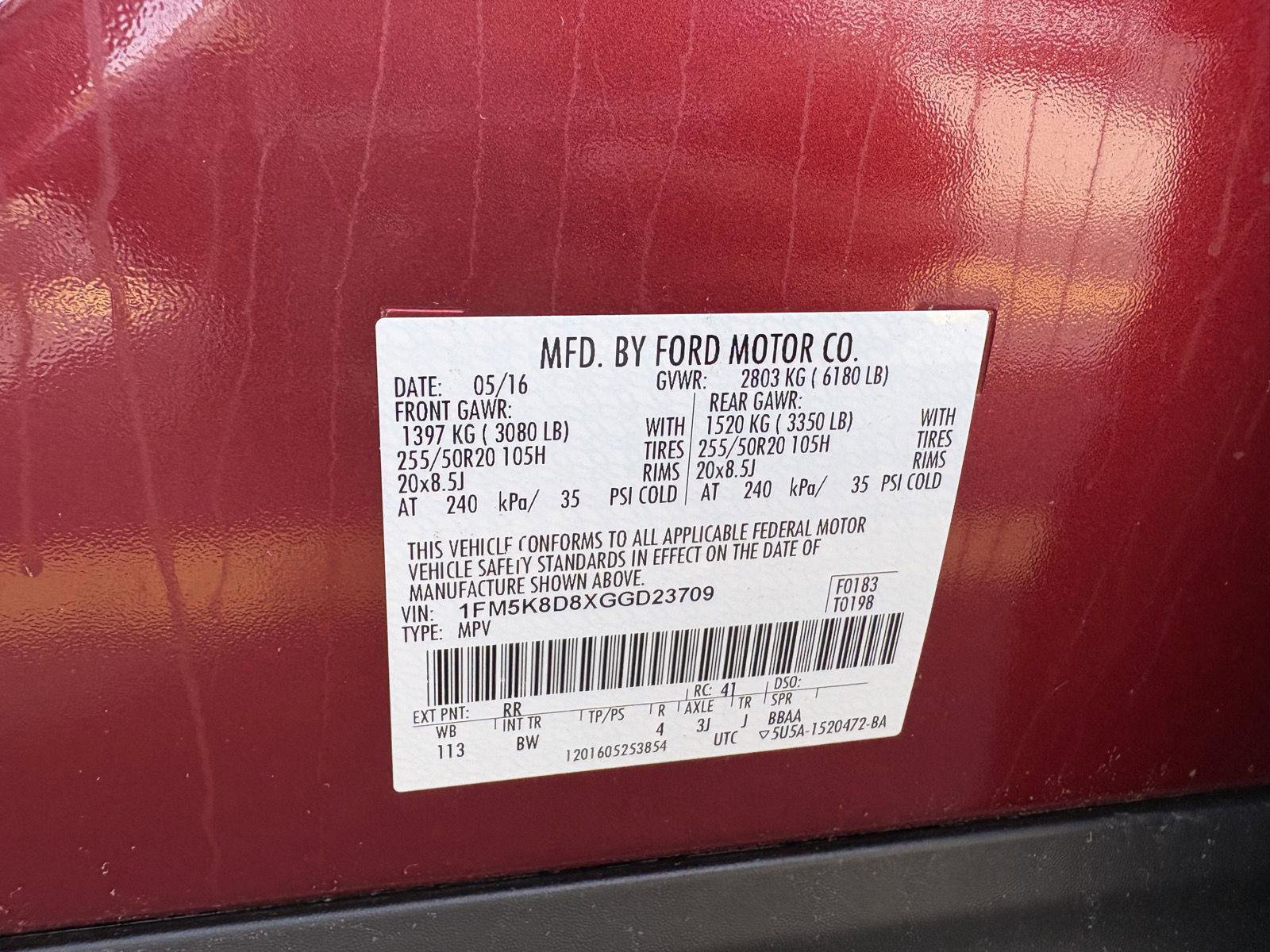 Used 2016 Ford Explorer XLT w/ Equipment Group 202A AWD/4WD image 17
