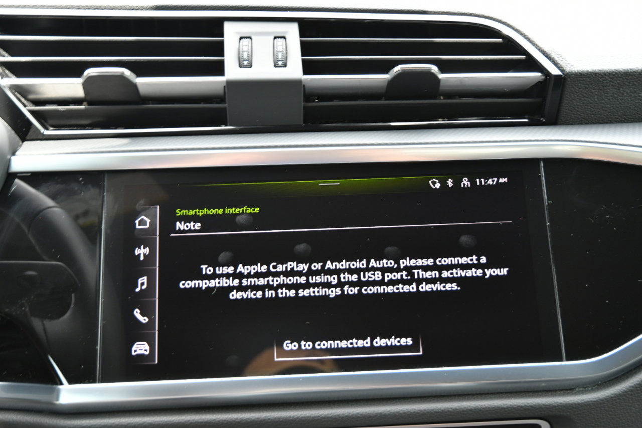 Used 2025 Audi Q3 2.0T Premium image 19