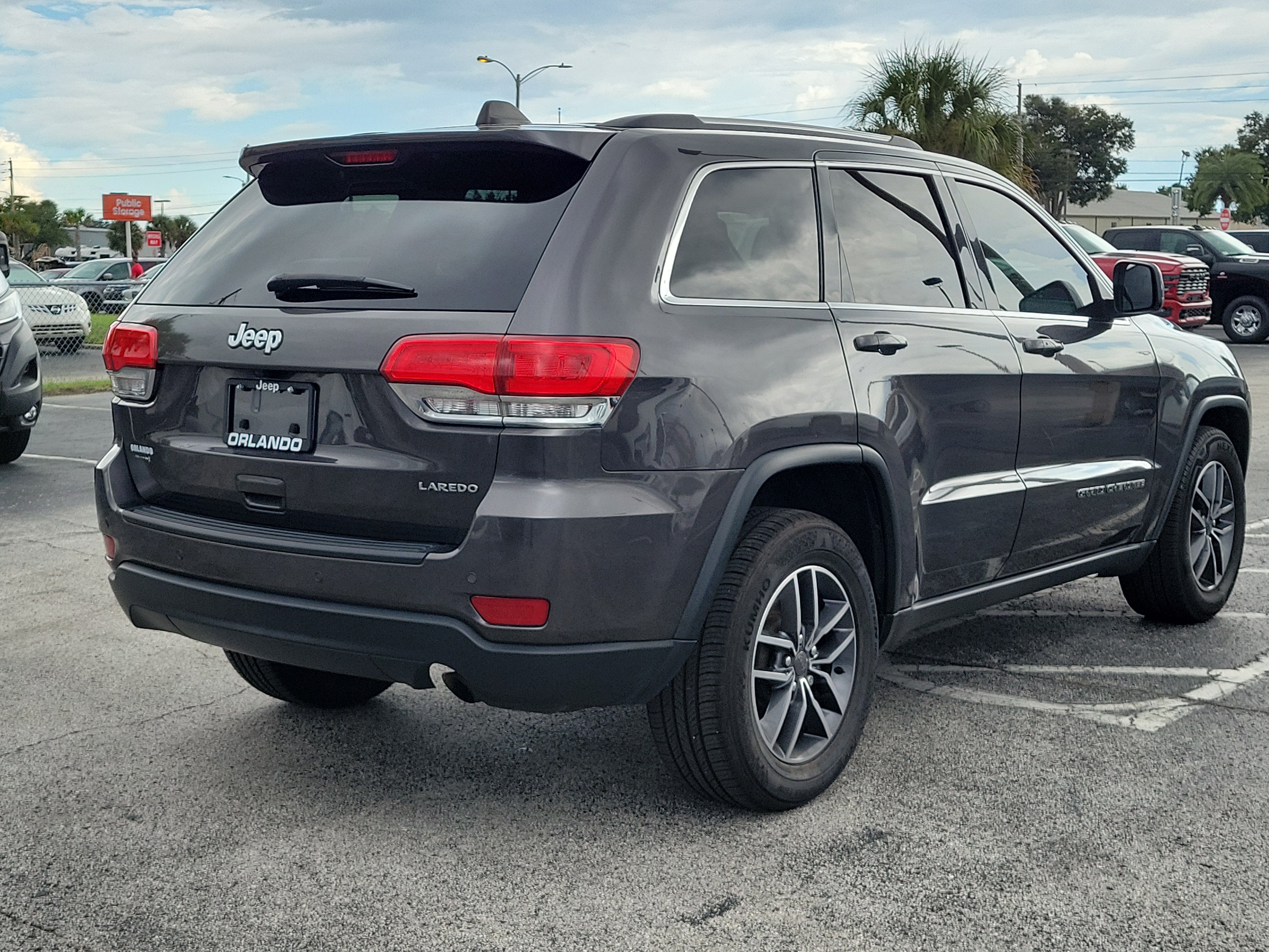 Used 2019 Jeep Grand Cherokee Laredo w/ Laredo X Package RWD image 7