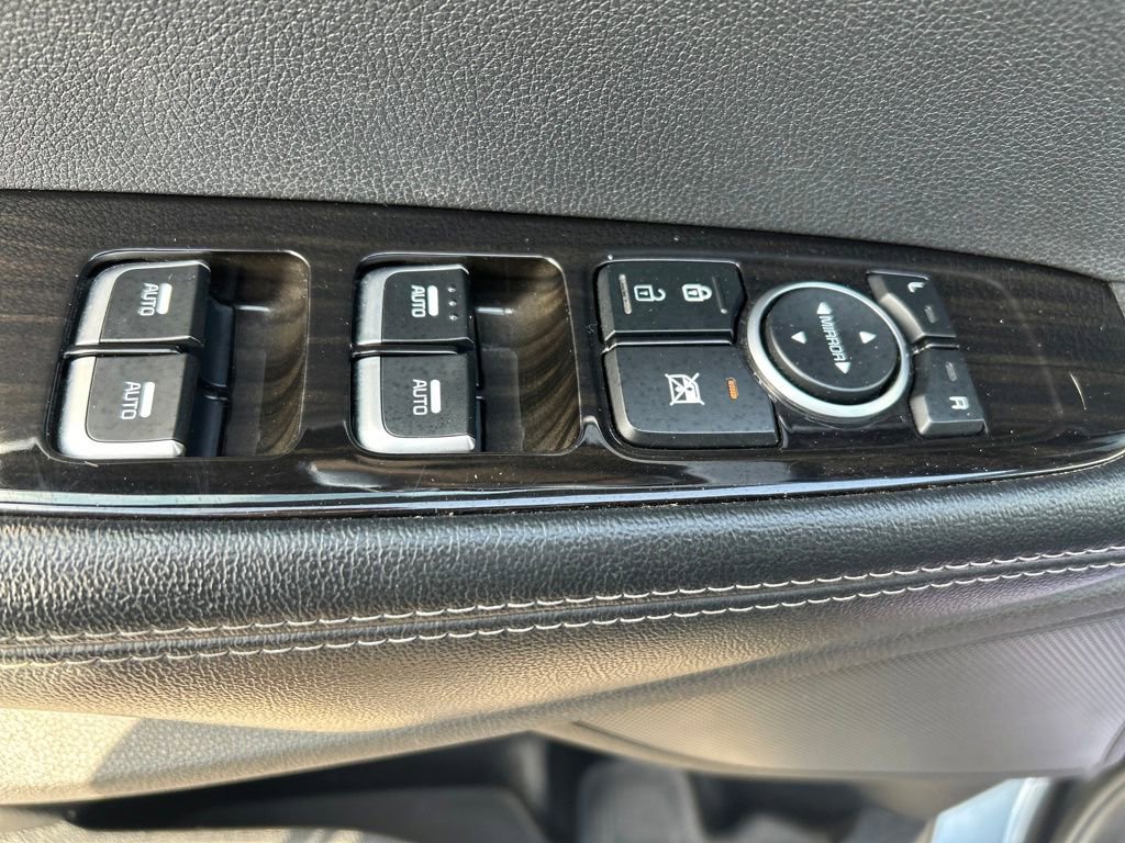 Used 2020 Kia Sorento EX image 22